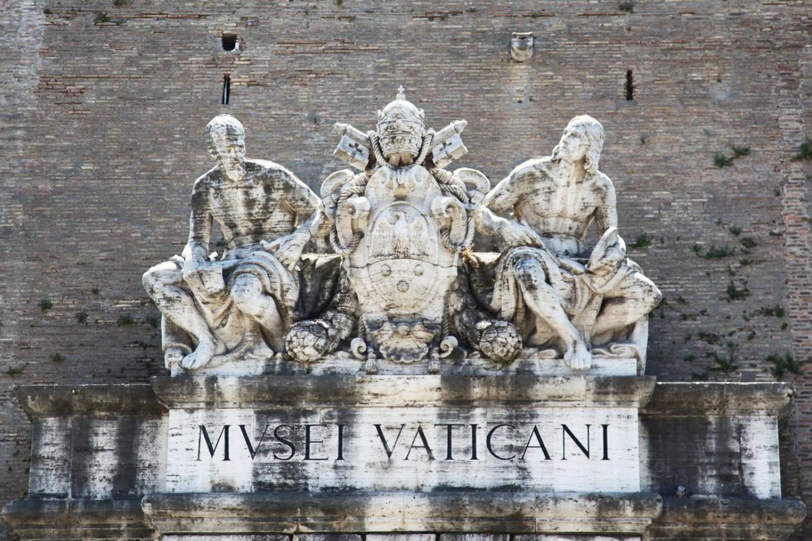 Vaticano84 Roma Esterno foto